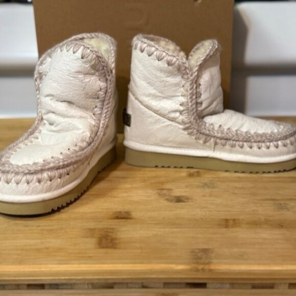 Mou 18 White Sheepskin Boot - Picture 14 of 16